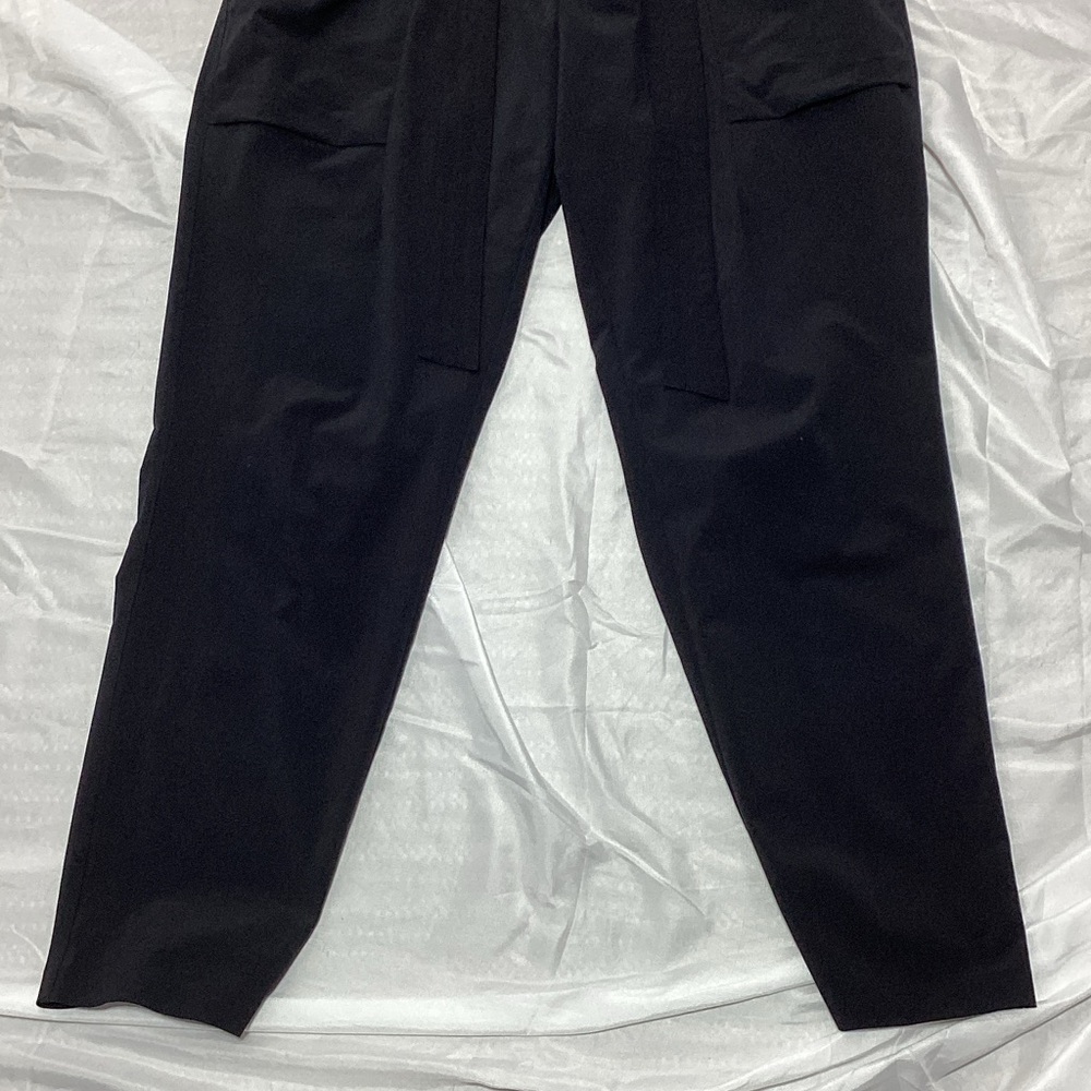 Athleta Black size 10 tie belt Pants - Picture 3 of 13